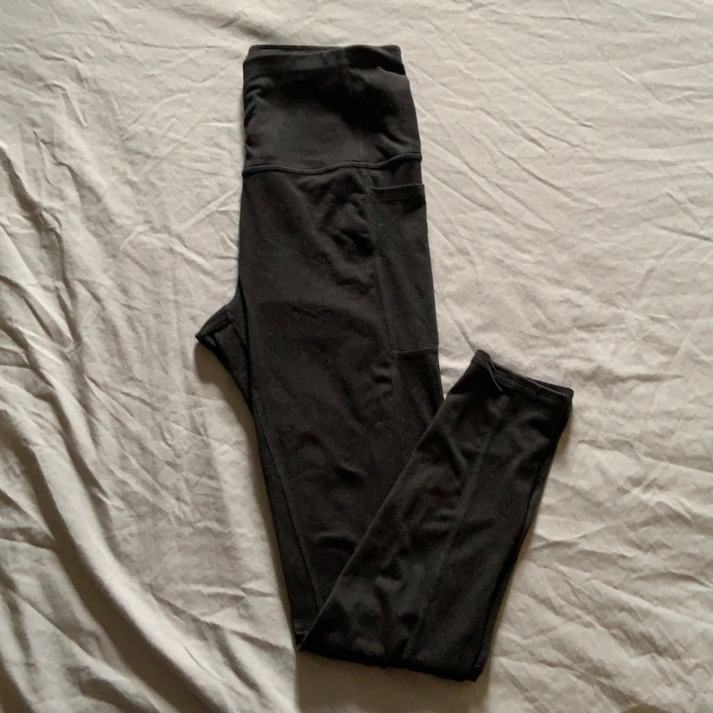 Athletic works leggings with phone pocket